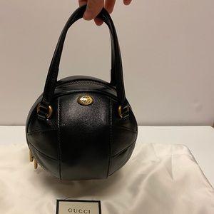 SOLD Mini tifosa basketball shaped satchel